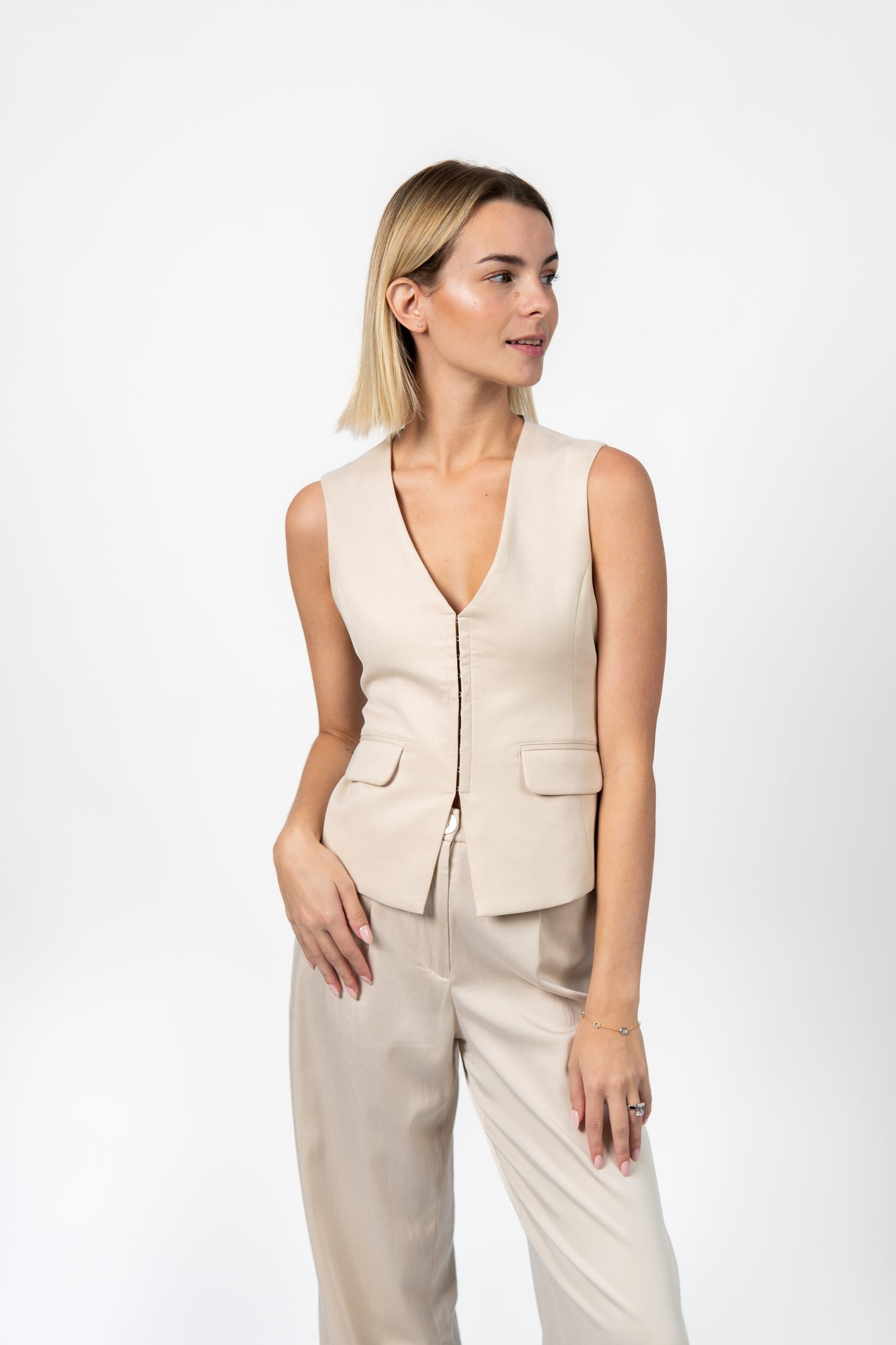 ARTEMIS Vest