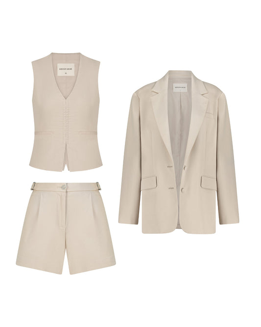 The Chic Muse Bundle